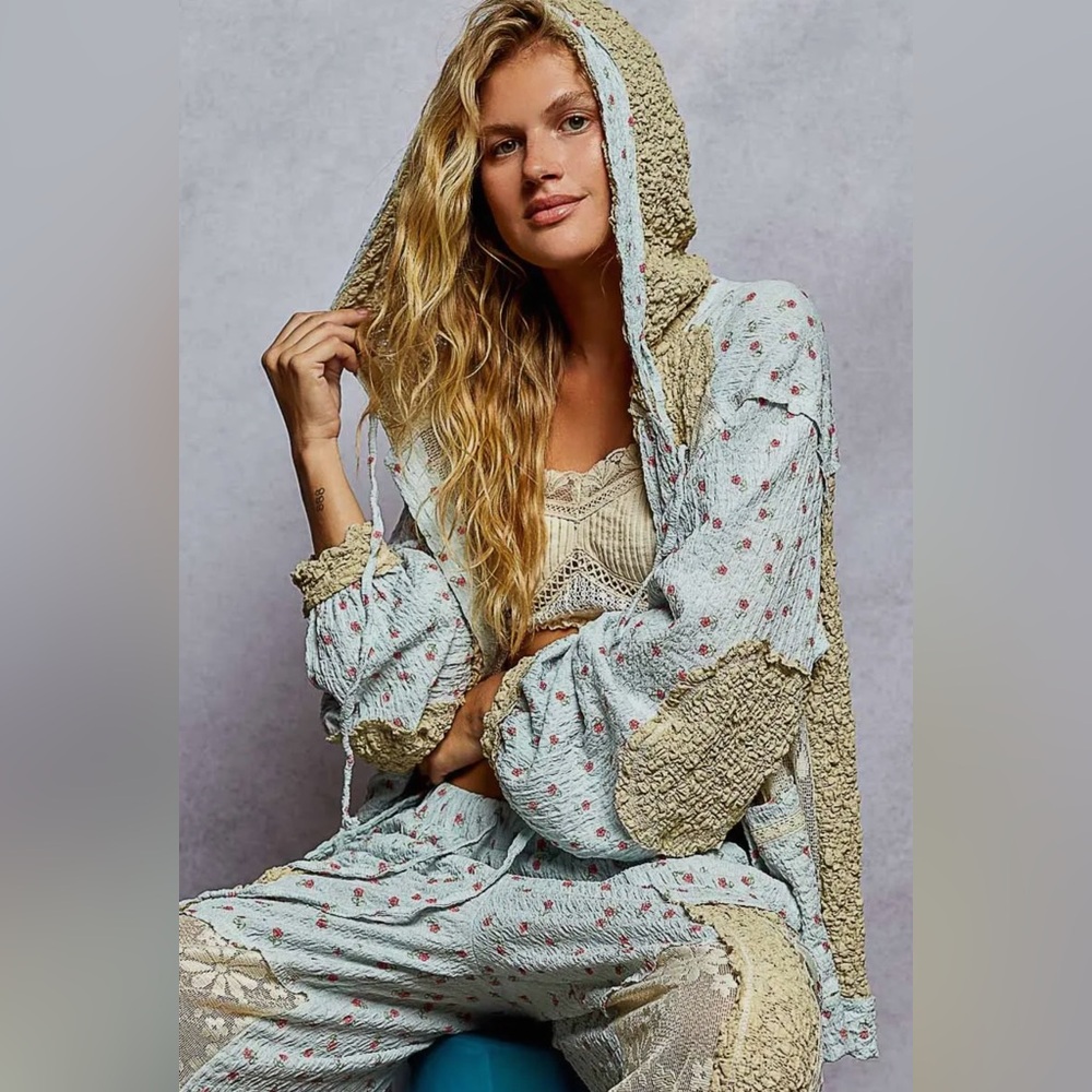 POL Hooded Boho Cottagecore Floral Lace Hoodie Jacket Sleeve Button Closure